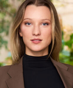 72. Laura Kastner
